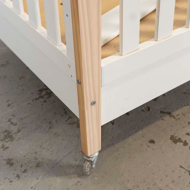 Item 2102041 - Image 1