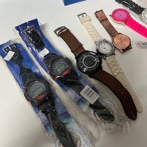 Lote de Relojes, Termo, Balanza de Cocina, Plato para Torta y Más - imagen 8