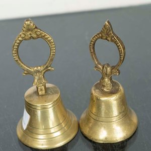 Par de Campanas de Bronce Decorativas - imagen 2