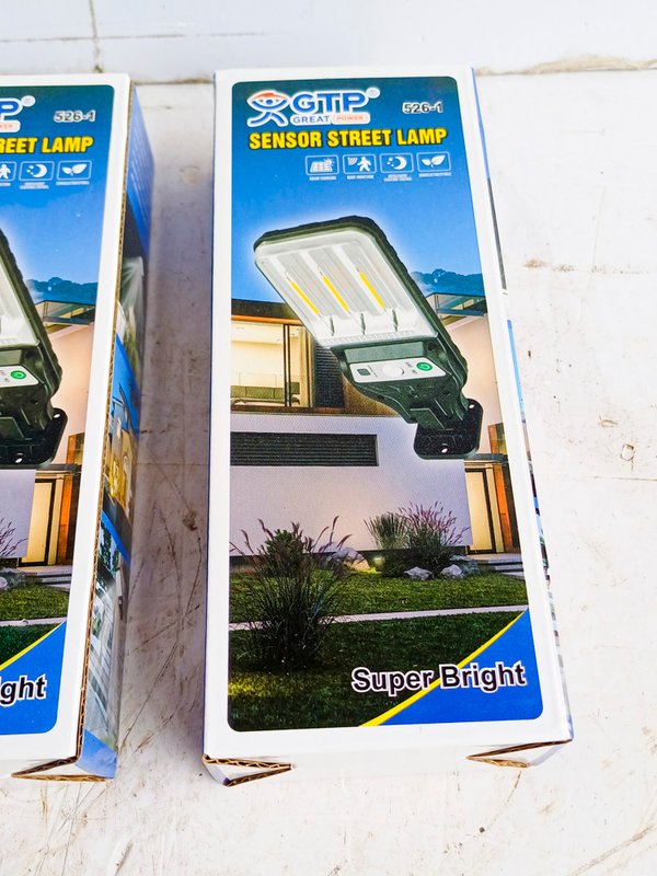 4 Focos Solares LED GTP con Control Sensor de Movimiento