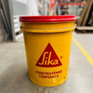 Pintura Impermeable Exterior SikaColor 20 kg - imagen 1