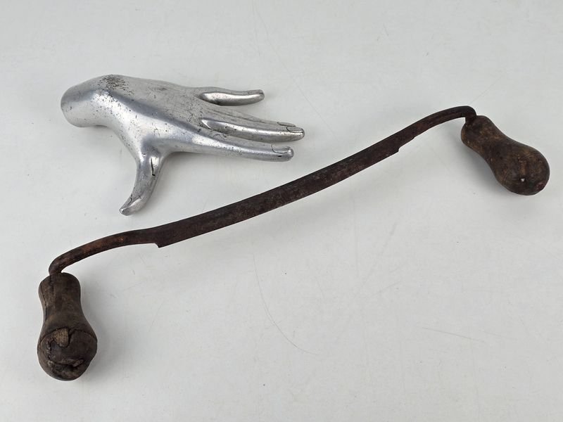 Antigua Cuchilla de Dos Manos "Koh-I-Noor"