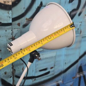 Lámpara de Pie Blanca Moderna con Ruedas - imagen 7