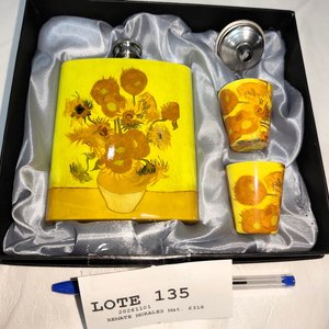 Set de Petaca y Vasos "Los Girasoles" Diseño Van Gogh en Acero - imagen 2