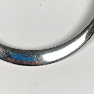Gargantilla Rígida de Plata Estilo Moderno - imagen 3
