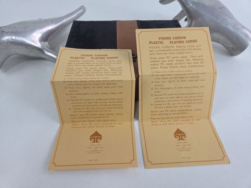 Cartas de poker Pierre Cardin en su estuche original - imagen 2