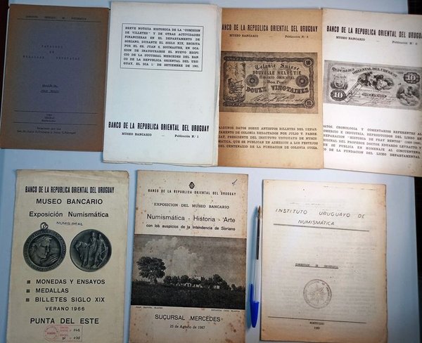 Lote de 7 publicaciones numismáticas uruguayas de los años 50 y 60 - imagen 1