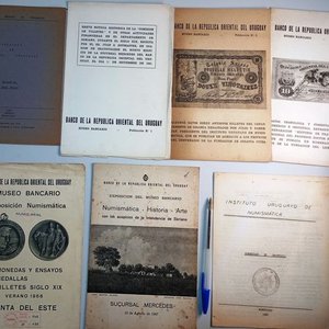 Lote siguiente: Lote de 7 publicaciones numismáticas uruguayas de los años 50 y 60