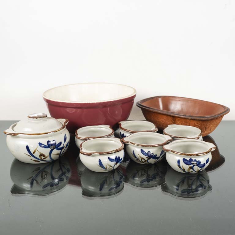 Lote siguiente: Colección de cerámica y objetos decorativos - Buen estado