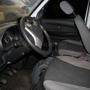 Camioneta Utilitaria Blanca Victory - imagen 2