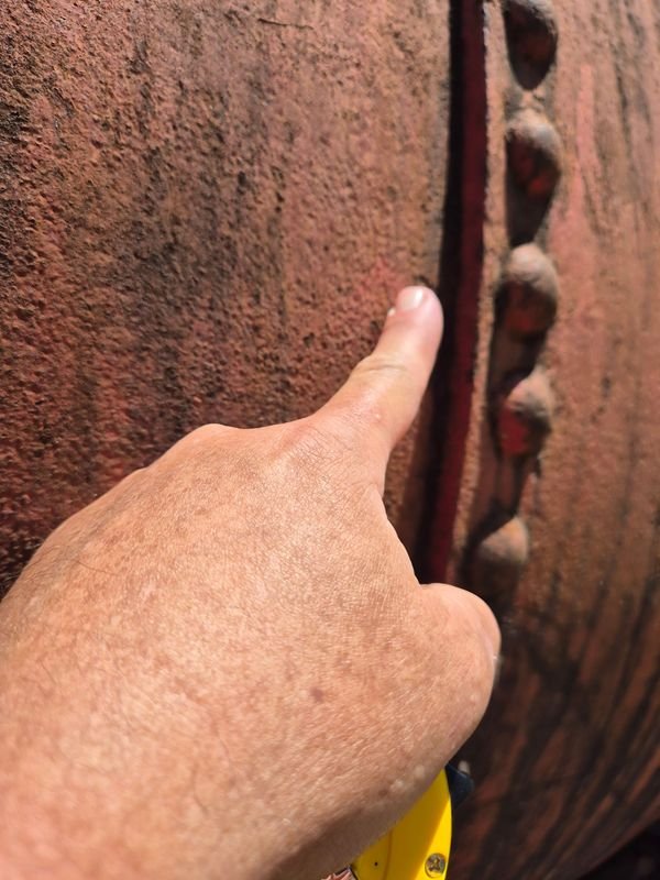 TANQUE MUY ANTIGUO TODO EN HIERRO - imagen 6