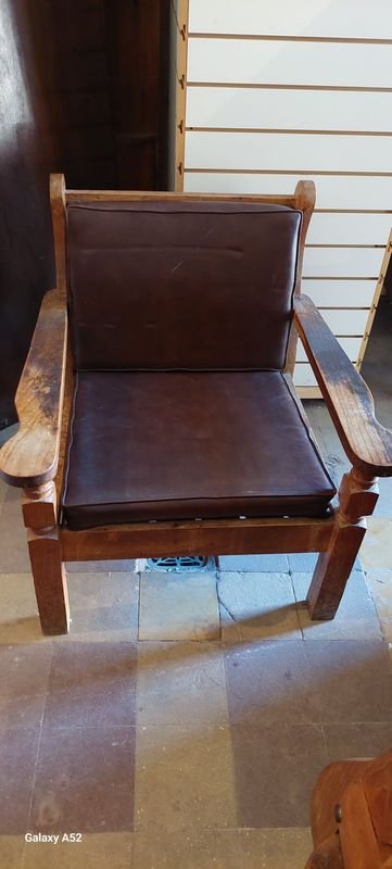 Item 872683 - Image 1