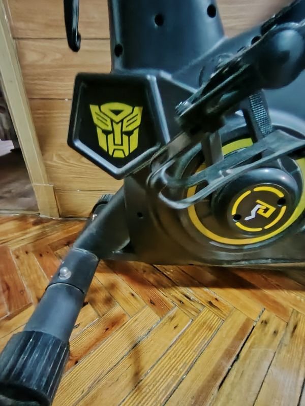 Espejo redondo con logotipo de Transformers