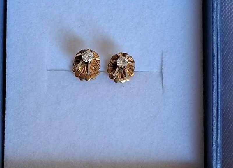 Joyas de Oro con Zafiro Azul y Esmeralda - imagen 3