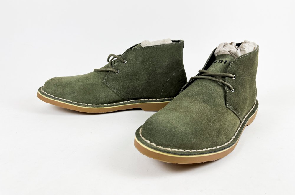 Lote siguiente: Botas de Gamuza Zenit, Color Oliva, Talle 39