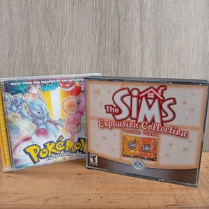 Lote siguiente: Colección de Videojuegos Pokémon y The Sims para PC