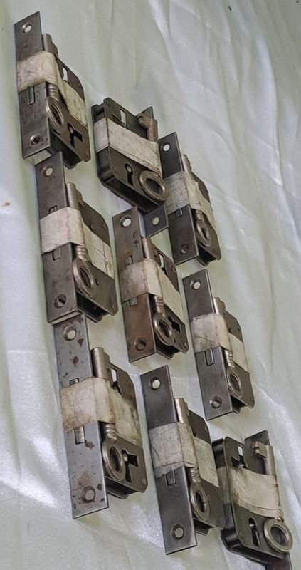 9 CERRADURAS IDEALES PARA MUEBLES, CON LLAVE - imagen 2