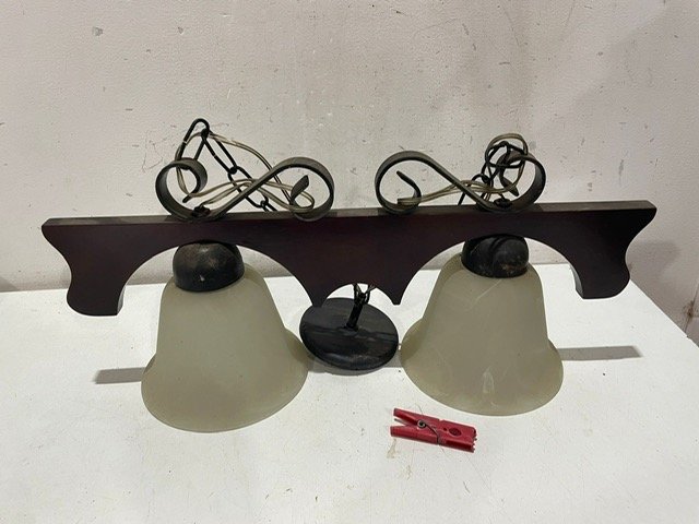 Item 27997 - Image 0