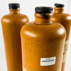 Tres Botellas de Gres Lucas Bols Ámsterdam - imagen 3