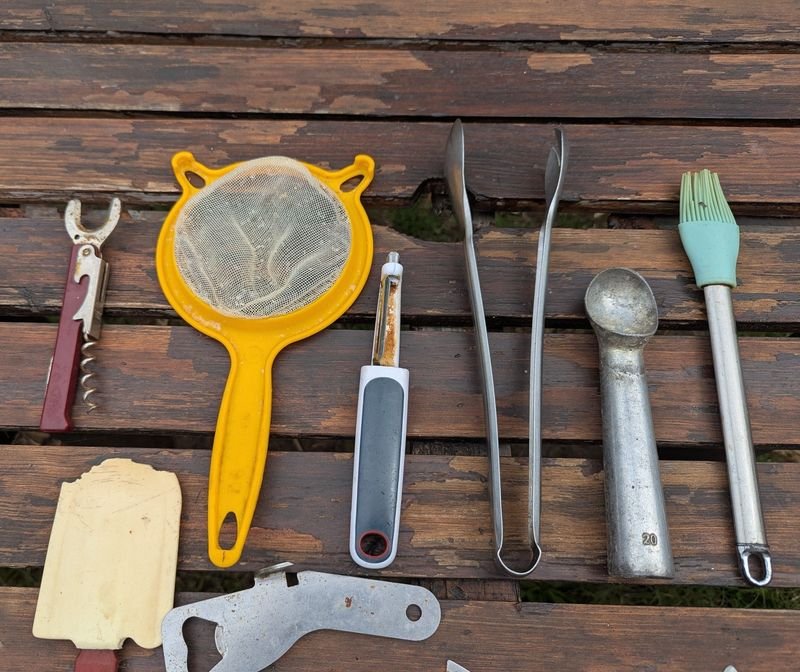 Utensilios de cocina para venta en remate - imagen 8