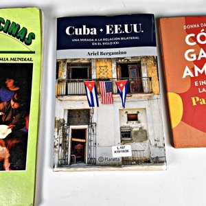 Lote de 7 Libros de Cocina y Temas Varios - imagen 4