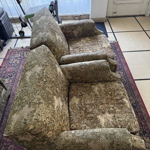 Par de Sillones Individuales Tapizados con Estampado Floral Clásico - imagen 13