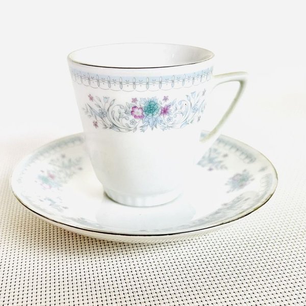 Porcelana para café con diseños florales - imagen 2