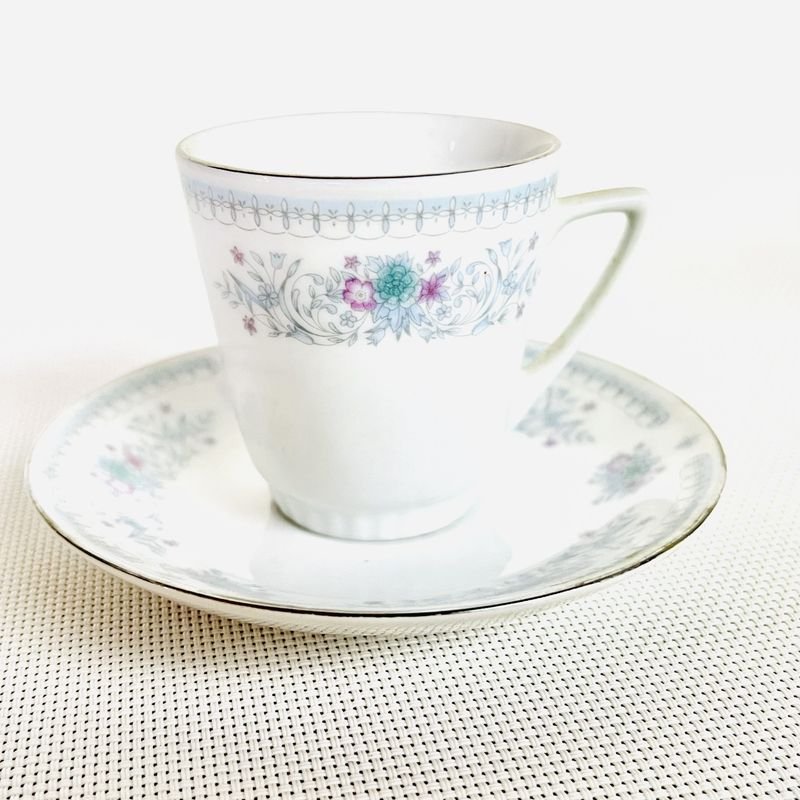 Porcelana para café con diseños florales - imagen 2