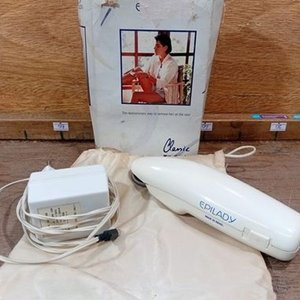 Depiladora Eléctrica Epilady Clásica Completa con Cargador y Bolsa - imagen 2