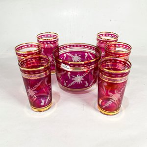 Lote anterior: Juego de 7 Piezas: Hielera y 6 Vasos Rubí con Guarda Dorada y Grabado Floral