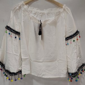 Lote de 8 Blusas para Dama con Flecos, Nuevas - imagen 4