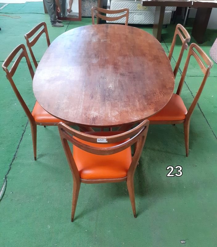 MESA AMERICANA CON 6 SILLAS - imagen 1