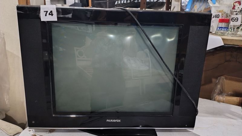 Lote siguiente: Televisor de 14 pulgadas en venta