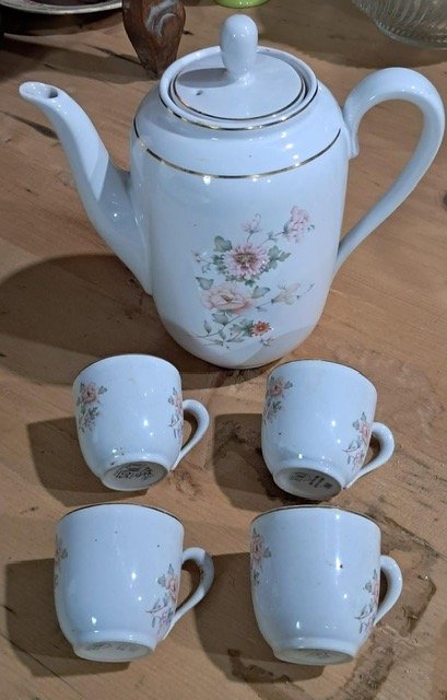 Item 27404 - Image 0