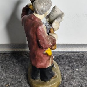 Figura de Porcelana Biscuit: Dos Hombres Leyendo un Periódico - imagen 2