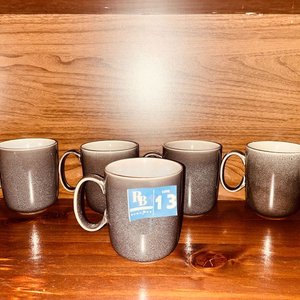 Lote anterior: Set de 5 Tazas Bellagio Grises