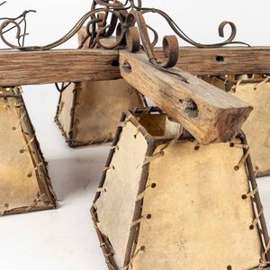 Colgante de Techo Rústico Madera y Metal con 4 Luces y Pantallas - imagen 2