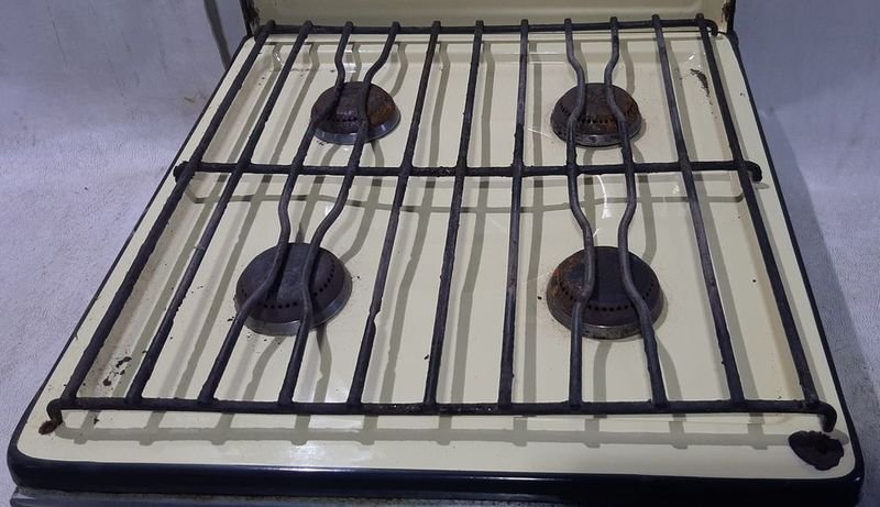 Estufa de Gas Vintage con Tapa de Esmalte Amarillo - imagen 3
