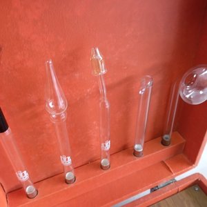 Equipo de Alta Frecuencia Facial "Infrazyl" con Accesorios y Estuche - imagen 9