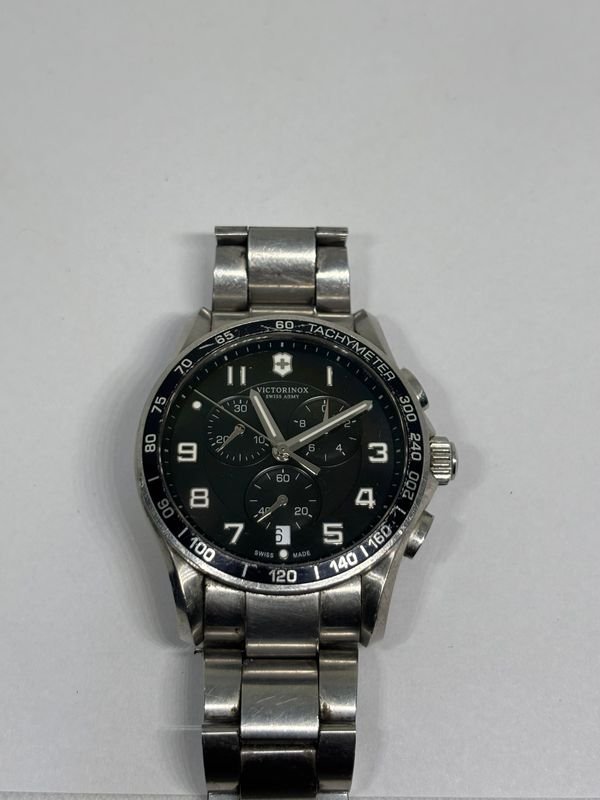 Reloj Victorinox Swiss Army - Relojes de Alta Gama - imagen 9