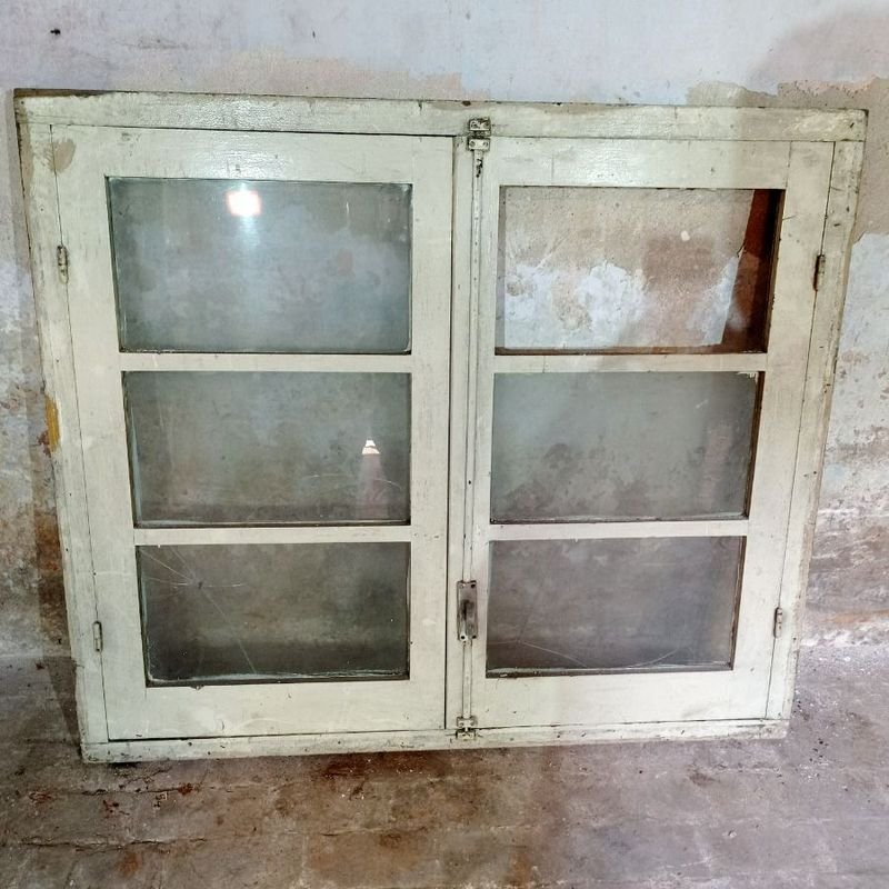 Item 900228 - Image 0