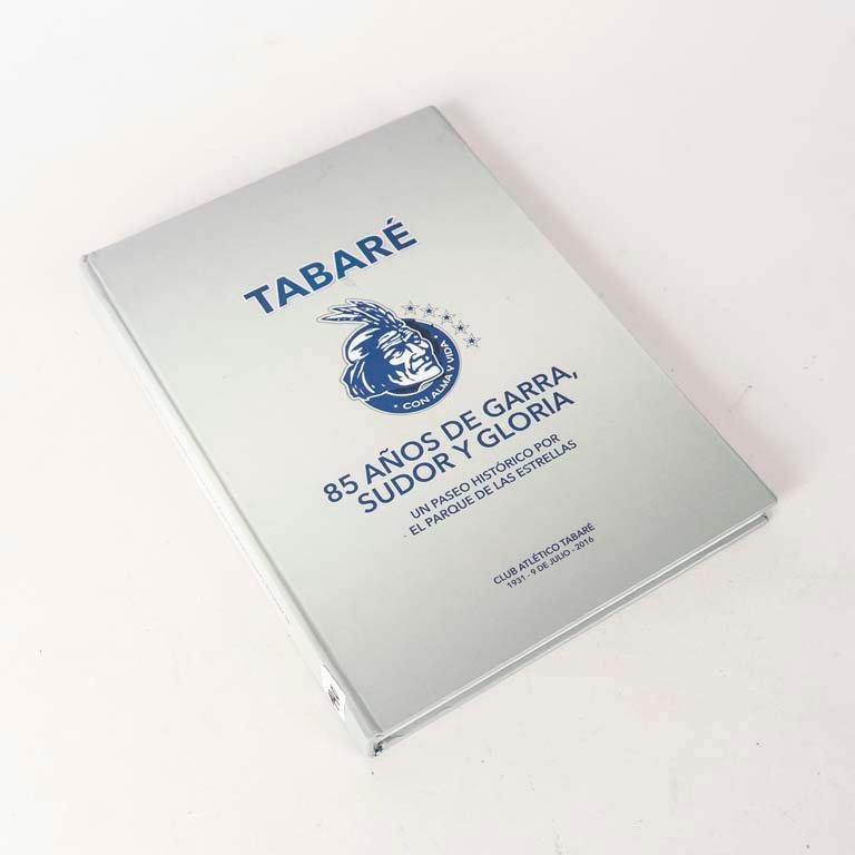 Lote siguiente: Libro de historia del Club Atlético Tabaré