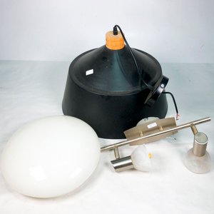Lote de 3 Piezas de Iluminación: Colgante Negro, Aplique Doble y Plafón - imagen 2