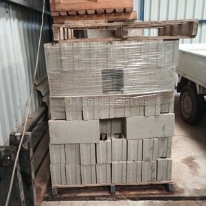 Lote anterior: Lote de Bloques de Construcción de Cemento