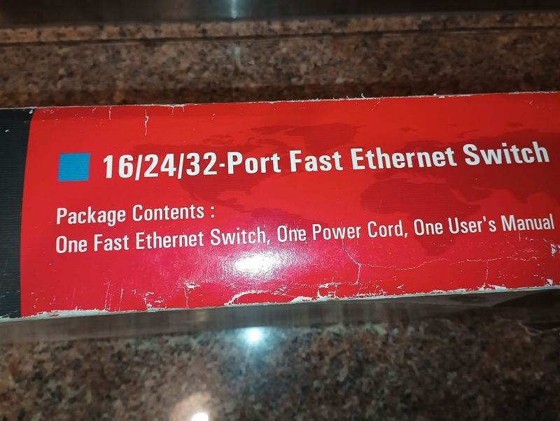 Switch Edimax 24 puertos - imagen 10