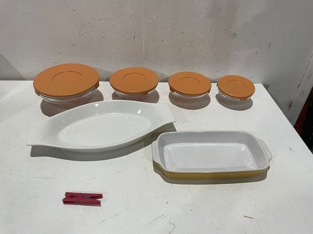 Lote anterior: Conjunto de vidrio y metal para cocina