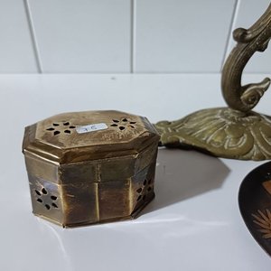 Lote de Objetos Metálicos Decorativos - imagen 2