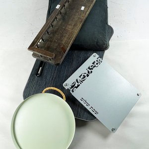 Mesa de Desayuno, Repisa de Madera y Bandeja Circular - imagen 2