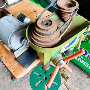 Taladro de Pie Monofásico con Motor Eléctrico - imagen 5