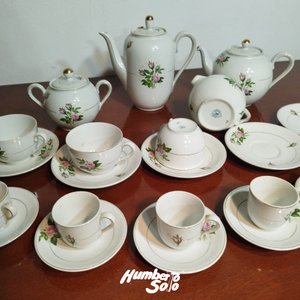 Juego 23 pcs de té y café porcelana Olmos, hacen juego con el lote número 20 - imagen 3
